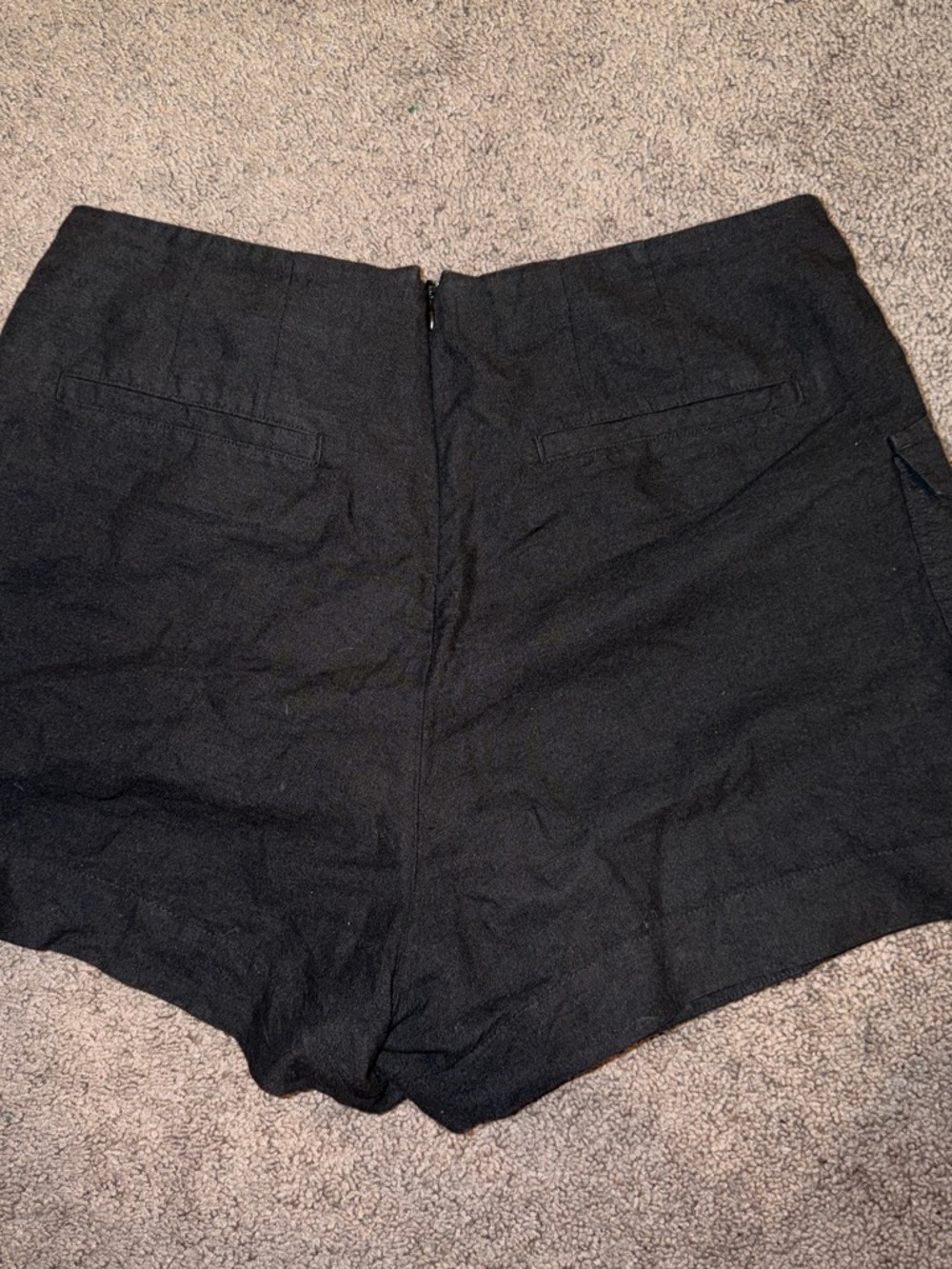 Madewell Black High-Waist Button-Front Shorts - Picture 2 of 2